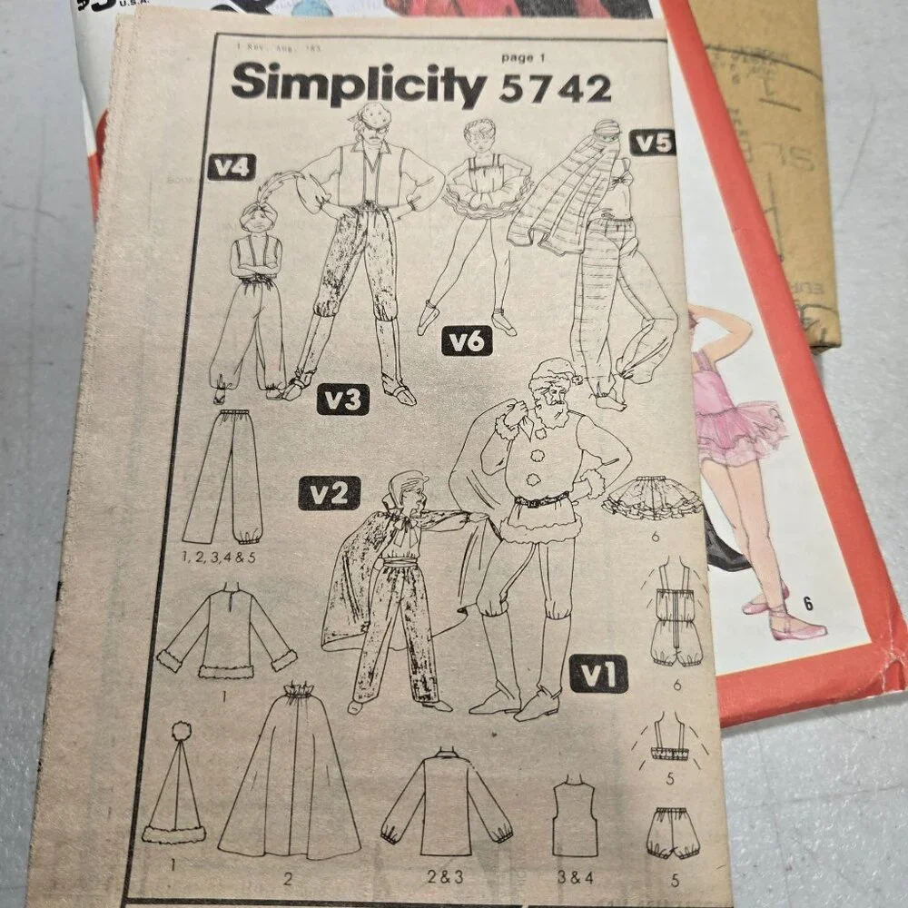 Simplicity 5742 sewing pattern KIds 10/12 Costumes Santa Ballerina Pirate CUT